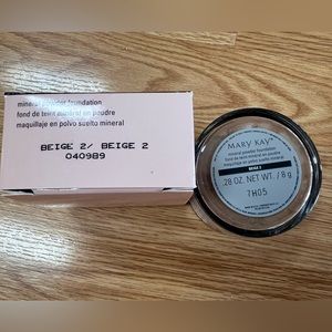 Mary KAY MINERAL POWDER FOUNDATION Beige 2 NEW in box
